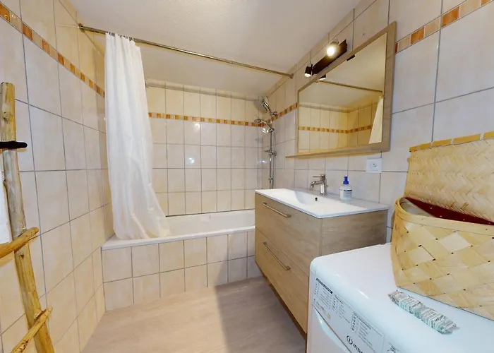 Duplex Des Dominicains - 1 Parking Gratuit - Hypercentre 6 Personnes Apartment